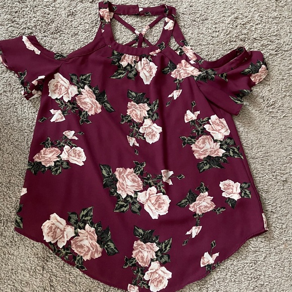 off the shoulder floral shirt - Picture 1 of 2